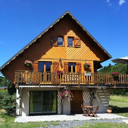 Chalet Entre Lac Et Volcan Murol Exterior foto